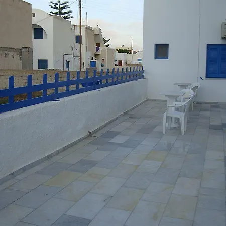 Aparthotel Marousi 2*