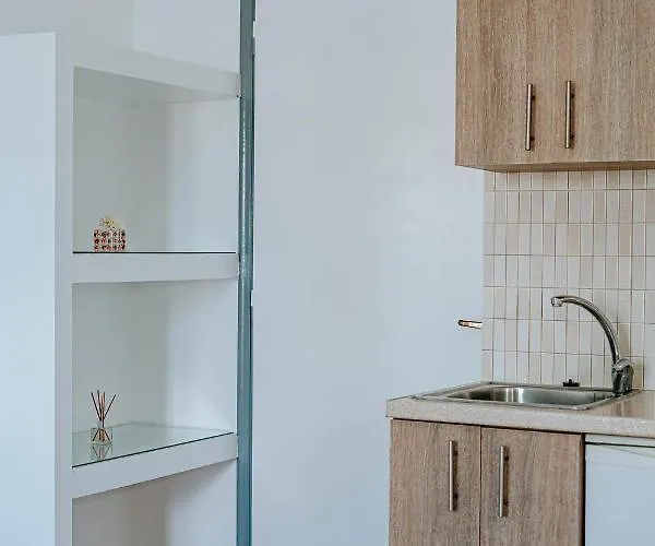 Apartmanhotel Marousi 4*